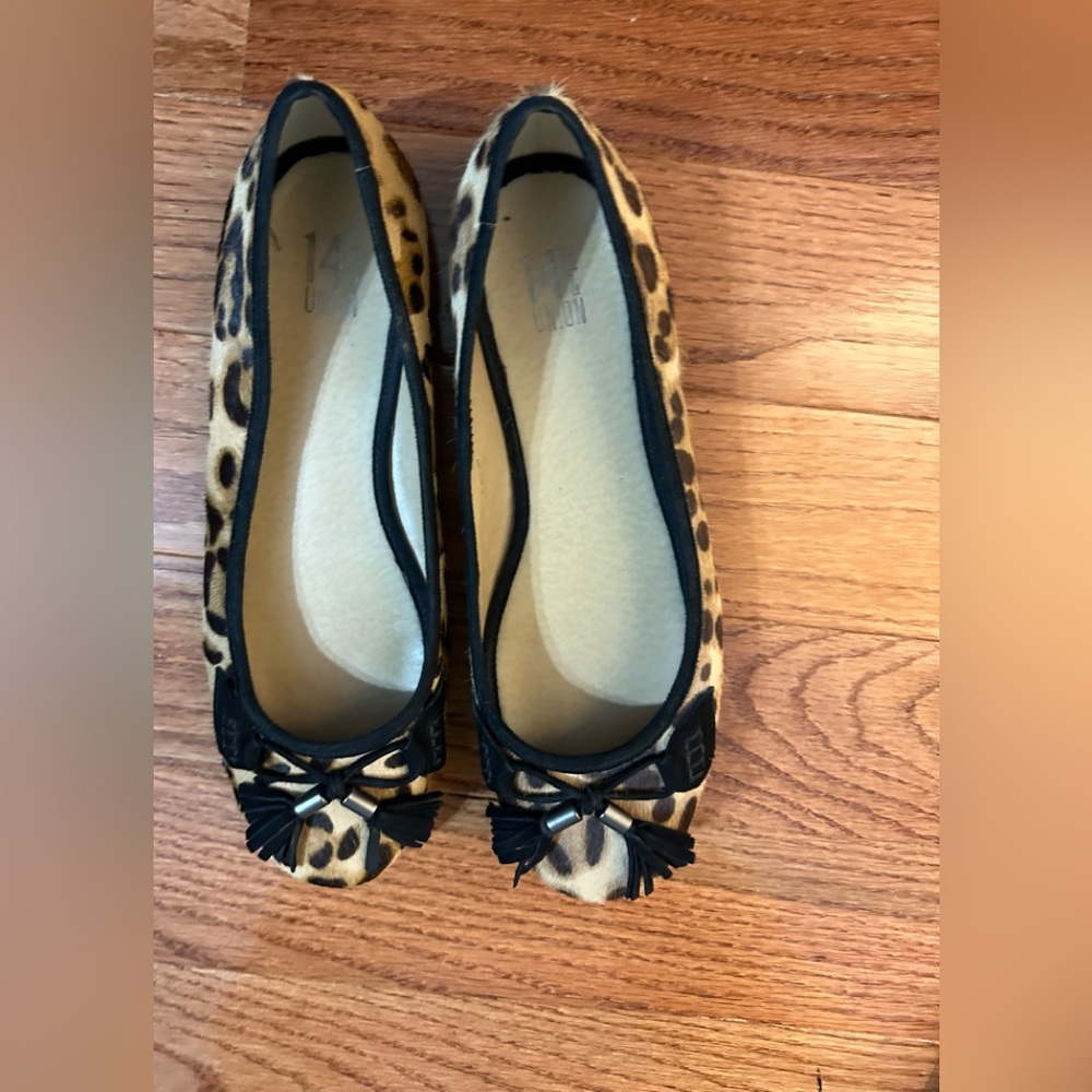 14th & Union cheetah print flats